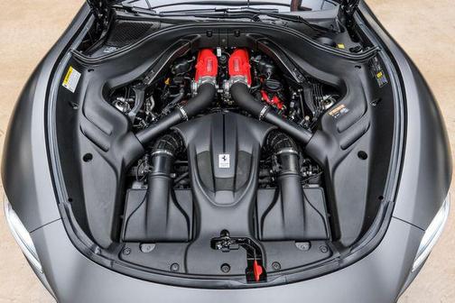 2025 Ferrari Roma Spider MSRP 366K, CARBON FIBRE, HTD/COOL LTH, ADAS,BIANCA