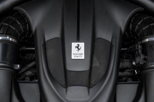 2025 Ferrari Roma Spider MSRP 366K, CARBON FIBRE, HTD/COOL LTH, ADAS,BIANCA