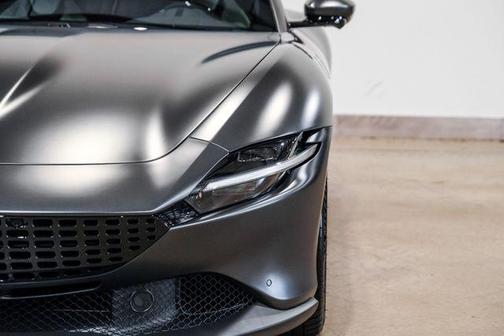 2025 Ferrari Roma Spider MSRP 366K, CARBON FIBRE, HTD/COOL LTH, ADAS,BIANCA