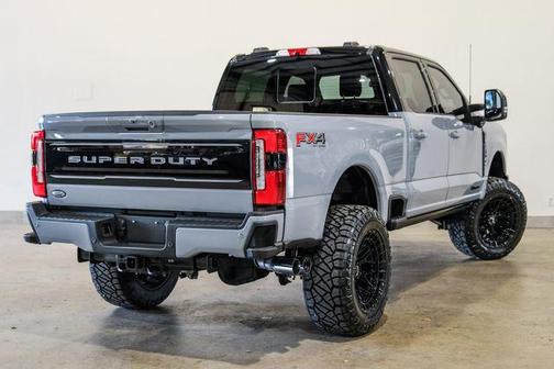 Glacier Gray Metallic Tri-Coat 2026 Ford F-250 Platinum