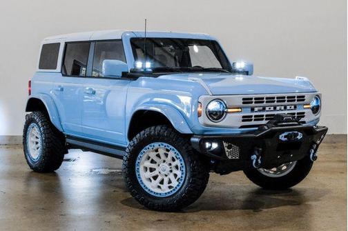 2025 Ford Bronco Heritage Edition