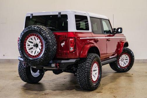 2025 Ford Bronco Heritage Edition