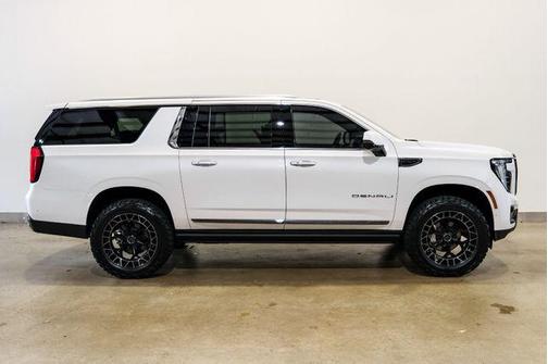 2025 GMC Yukon XL Denali Ultimate