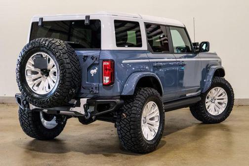 2025 Ford Bronco Heritage Edition