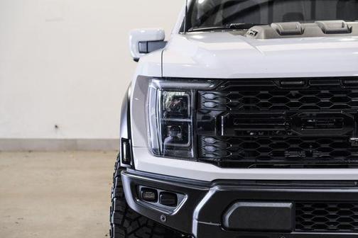 Oxford White 2023 Ford F-150 Raptor R