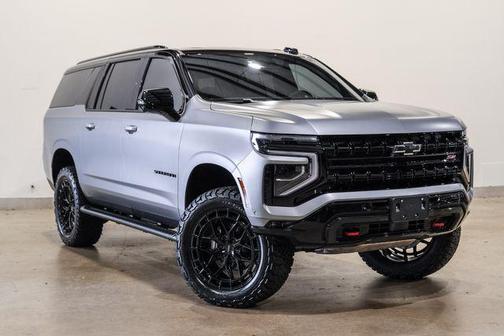 Sterling Gray Metallic 2026 Chevrolet Suburban Z71, 4WD