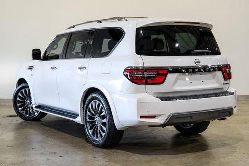 2022 Nissan Armada Platinum 4WD