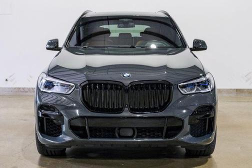 2023 BMW X5 M50i