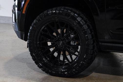 2025 GMC Yukon Denali Ultimate