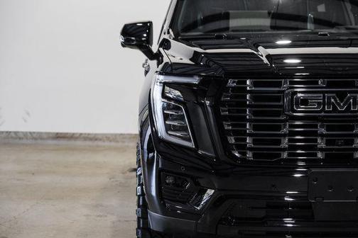 2025 GMC Yukon Denali Ultimate