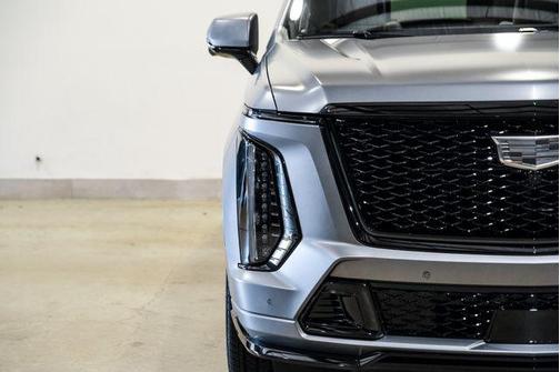 Magnus Metal Frost 2026 Cadillac Escalade V-Series