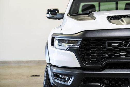 2025 RAM 1500 RHO Crew Cab 4x4 5'7' Box