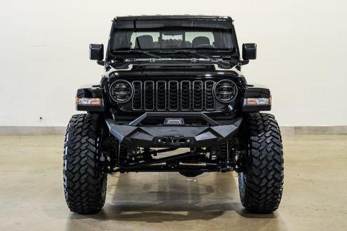 Black Clearcoat 2024 Jeep Gladiator Sport S