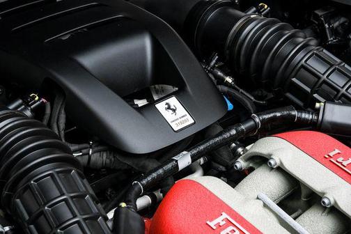 2025 Ferrari Purosangue CARBON FIBRE,PANO ROOF,516K MSRP