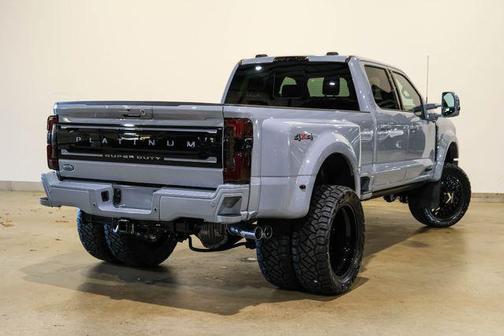 2026 Ford F-450 Platinum