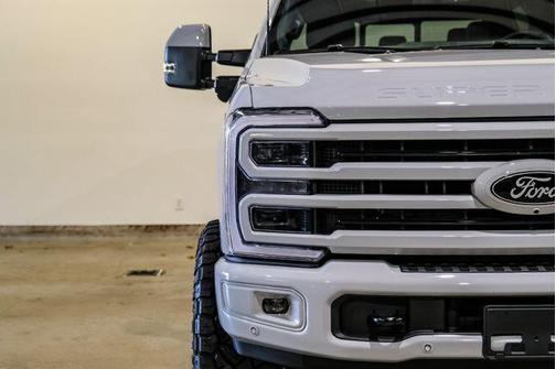 2026 Ford F-250 Platinum
