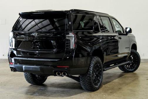 2026 Chevrolet Suburban Z71, 4WD