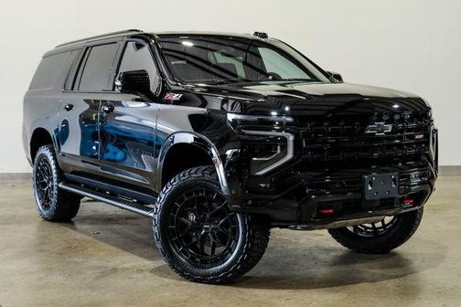 2026 Chevrolet Suburban Z71, 4WD