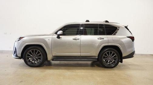 Photo 3 of 61 of 2022 Lexus LX 600 F SPORT