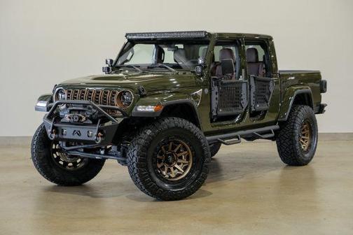 2024 Jeep Gladiator Sport S