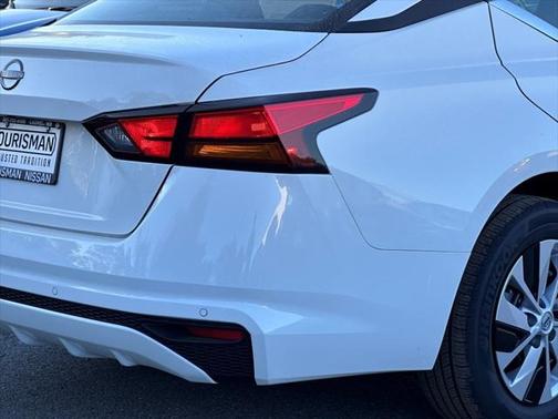 2025 Nissan Altima S FWD