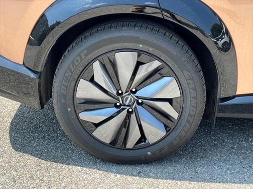 2025 Nissan ARIYA PLATINUM+