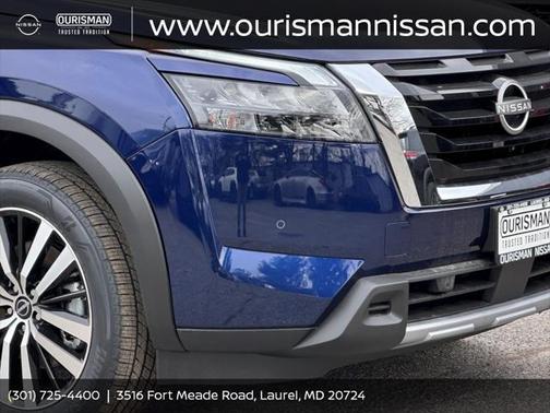 2025 Nissan Pathfinder Platinum 4WD