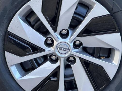 2025 Nissan Altima S FWD