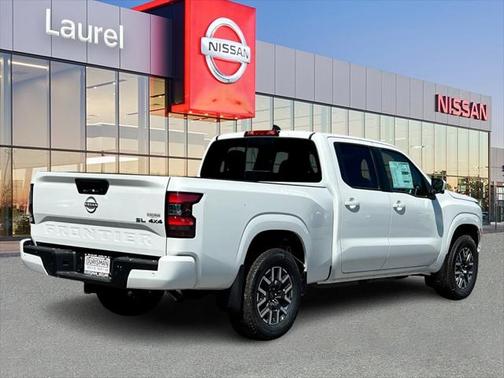2025 Nissan Frontier SL