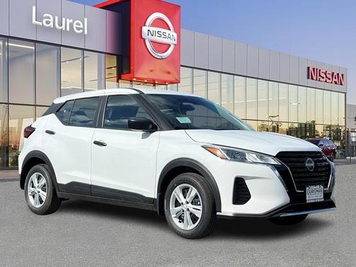 2025 Nissan Kicks S