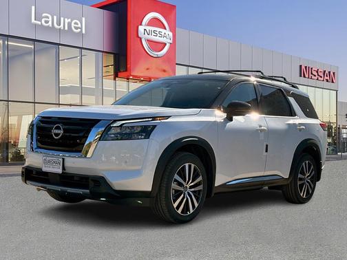 2025 Nissan Pathfinder Platinum 4WD