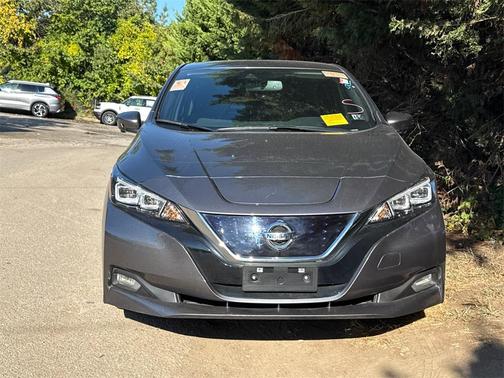 2022 Nissan Leaf SV