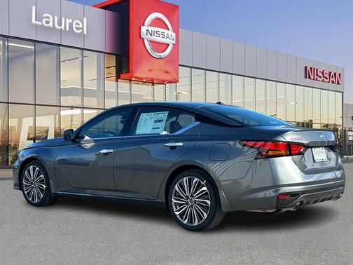 2025 Nissan Altima 2.5 SL