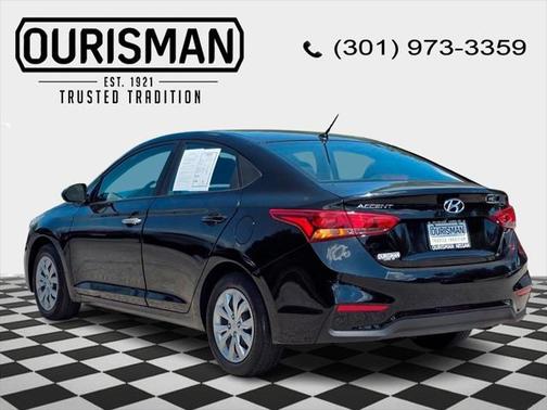 2022 Hyundai Accent SE