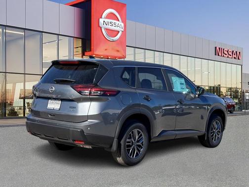 2025 Nissan Rogue S