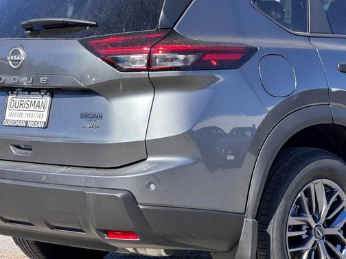2025 Nissan Rogue S