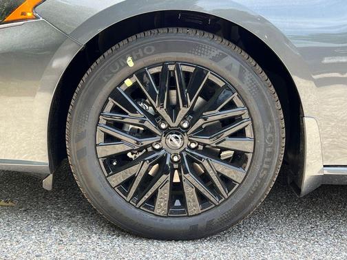 Gun Met 2026 Nissan Altima 2.5 SV