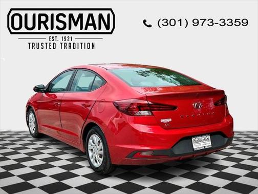 2019 Hyundai ELANTRA SE