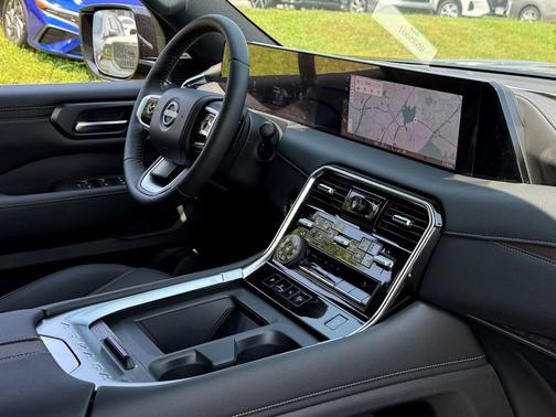 2025 Nissan Armada SL 4WD
