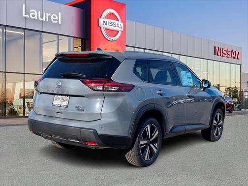 2025 Nissan Rogue SL