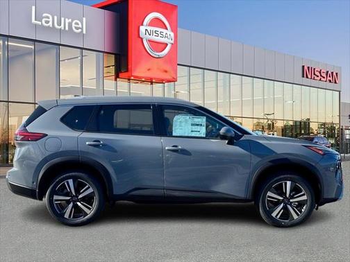 2025 Nissan Rogue SL