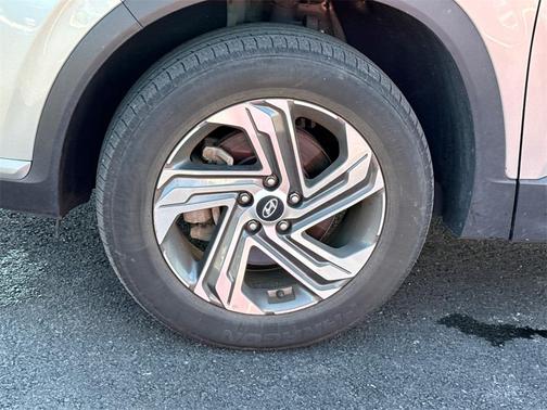 2021 Hyundai SANTA FE SE