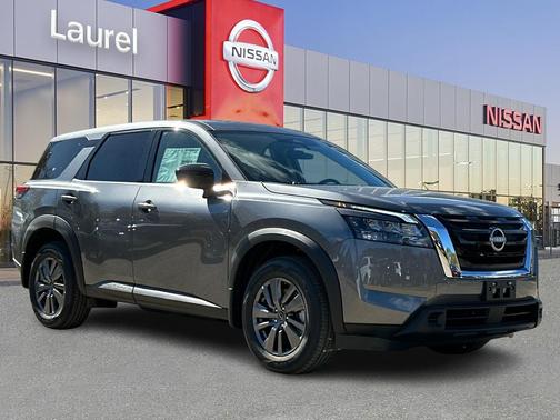 2025 Nissan Pathfinder S 4WD