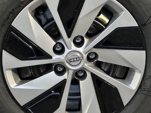 2025 Nissan Altima S FWD