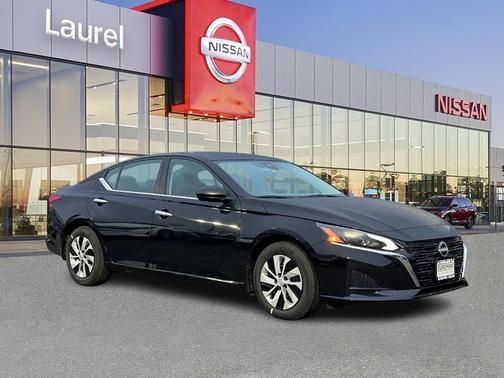 2025 Nissan Altima S FWD