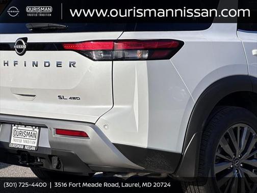 2025 Nissan Pathfinder SL 4WD