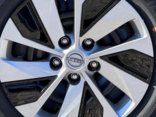 2025 Nissan Altima S FWD