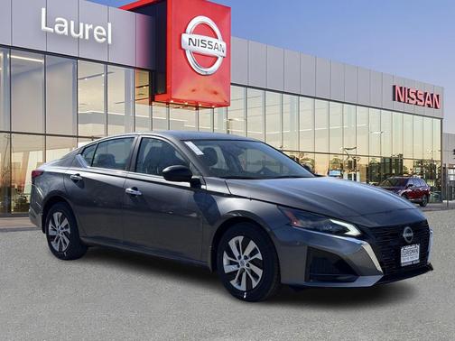 2025 Nissan Altima S FWD