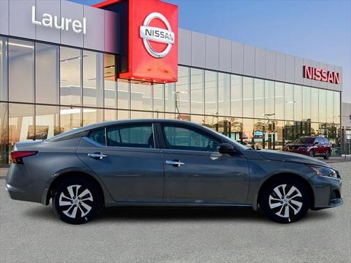 2025 Nissan Altima S FWD