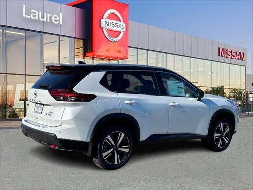 2025 Nissan Rogue SL
